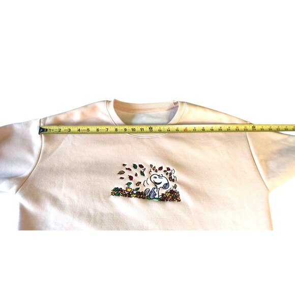 Snoopy Crewneck Beige Fall Leaves Graphic Embroidered Lined Sweatshirt - Picture 9 of 15